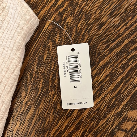 BNWT Love by Gap Tank Top - Picture 2 of 4